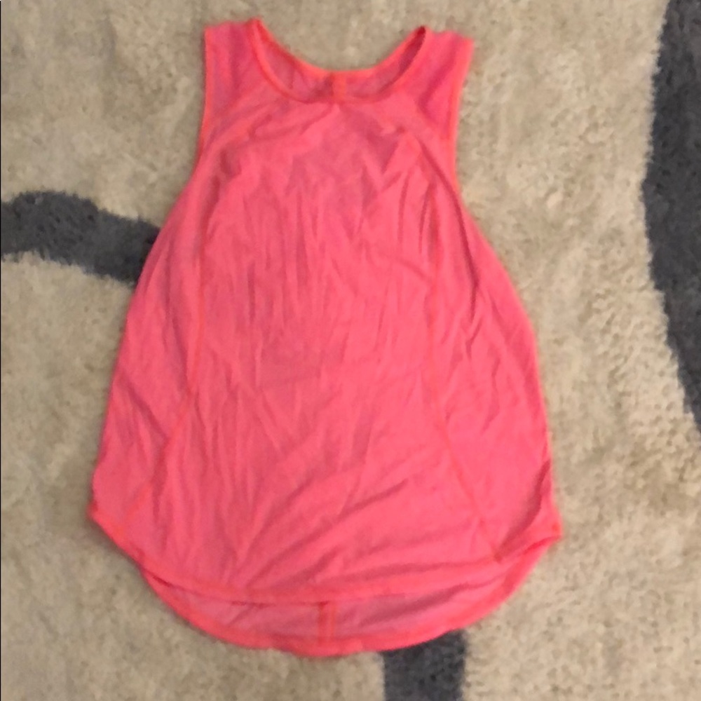 Lululemon moisture wicking top